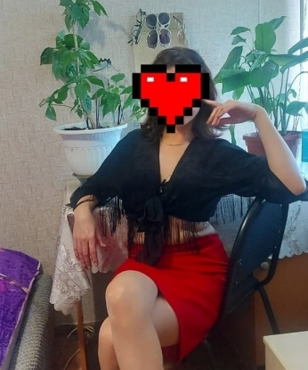 Живу в Москве, городе страсти и возможностей. У меня есть все, чтобы сделать твои мечты реальностью. Мои опытные руки и чувственное тело готовы привести тебя к небесам блаженства. Мои услуги нацелены на удовлетворение твоих самых сокровенных желаний. Позволь мне провести тебя по пути наслаждения и экстаза. Мои фото говорят сами за себя - я соблазнительная и стильная леди, готовая стать твоей идеальной компаньонкой. Мои клиенты остаются довольны и возвращаются ко мне снова и снова. Что же, давай создадим незабываемые моменты вместе? 💋🌹✨ 1867, 36 лет