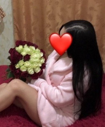 Я незабываемая брюнетка с шаловливыми глазками - идеальный выбор для тех, кто ищет настоящее наслаждение. Звони, и я стану твоей фантазией! 10003, 27 лет