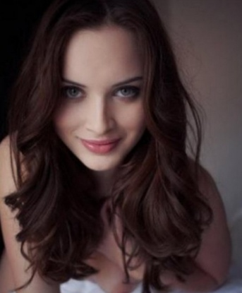 Живу в Москве и могу предложить тебе незабываемые сексуальные встречи. У меня есть много опыта и совсем немного запретных фантазий, которые я с удовольствием реализую для тебя. Я готова доставить тебе массу удовольствия и расслабления. 💋💫
У меня есть широкий спектр услуг, от классического секса до экзотического массажа. Могу стать твоей идеальной партнершей на вечер или ты можешь провести незабываемую ночь со мной. Ты сможешь насладиться каждой минутой нашего времени вместе. 🔥💦
Отзывы о моей работе говорят сами за себя. Мои клиенты остаются довольными и всегда хотят вернуться ко мне снова и снова. Ты можешь увидеть мои фото на моем профиле, чтобы убедиться в том, насколько я сексуальная и привлекательная. 📸🔞
Доверься моим опыту и страсти, и я обещаю, что наша встреча будет незабываемой. Позволь мне позаботиться о твоих сексуальных потребностях и фантазиях. Я готова сделать все, чтобы ты получил максимум удовольствия. Жду твоего звонка, чтобы мы могли начать веселье в Москве. 💫💖 8314, 23 года